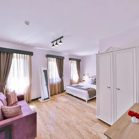 Pitoresk Alacati Hotel *