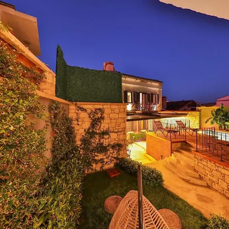 Pitoresk Alacati Hotel