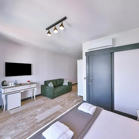 Pitoresk Alacati Hotel *