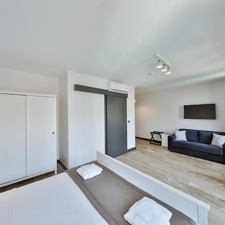 Pitoresk Alacati Hotel