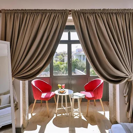 Pitoresk Alacati Hotel